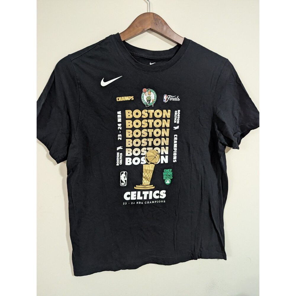 Nike Boston Celtics 2023-24 NBA Champions Tee size XL